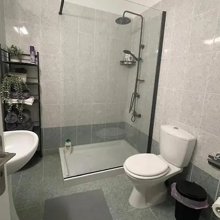 Noyas Place- Amazing 2bdrm With Swimming Pool Complex Paphos
