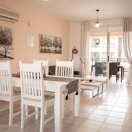 Noya's Place * Pafos