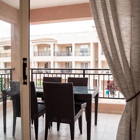 Apartment Noyas Place- Amazing 2bdrm With Swimming Pool Complex *