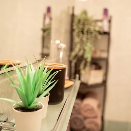 Noya's Place Пафос