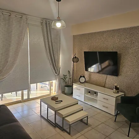 Apartment Noya's Place Paphos